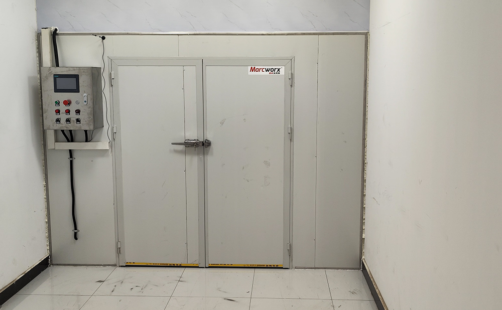 山西养殖场物资烘干箱